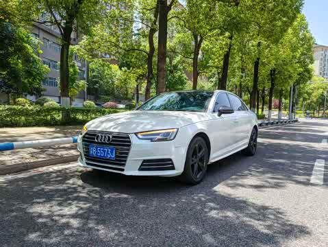 Audi A4L 2017 Plus 40 TFSI — фото 10