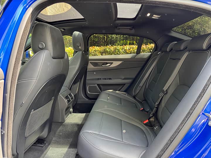 Jaguar XEL 2020 2.0 T 200 PS R-DYNAMIC — фото 14