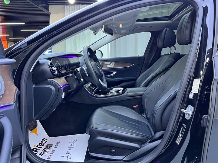 Mercedes-Benz E-Class 2016 E 300 L — фото 7