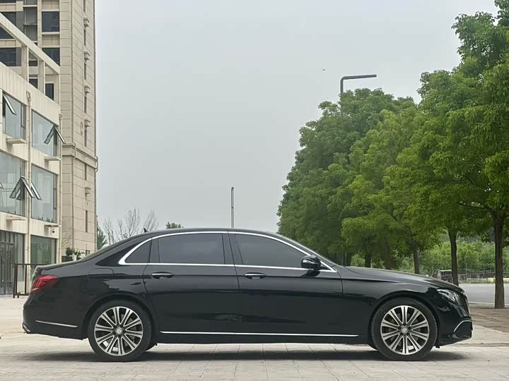 Mercedes-Benz E-Class E 320 L 4MATIC — фото 9
