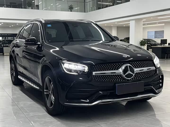 Mercedes-Benz GLC 2020 GLC 260 L 4 MATIC Luxury — фото 2