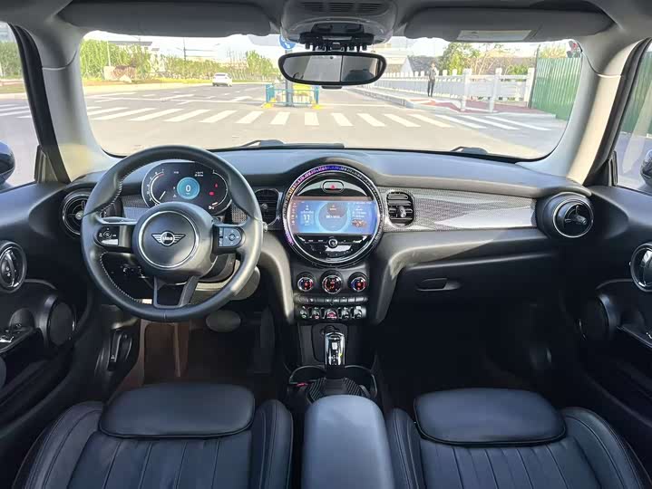 MINI Hatch — фото 10