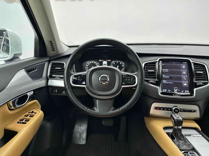 Volvo XC90 2015 T 6 7 — фото 11