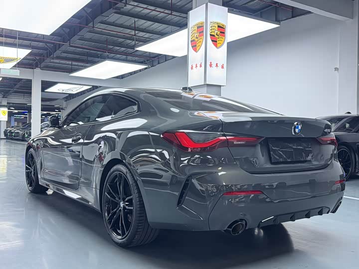 BMW 4-Series 2023 425i M — фото 23