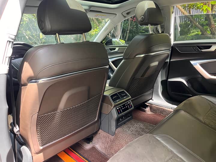 Audi A7L 2022 55 TFSI quattro S-line — фото 5