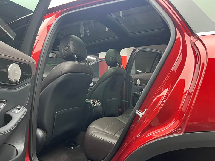 Mercedes-Benz GLC 2018 GLC 200 4 MATIC — фото 19