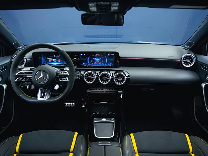 Mercedes-Benz A-Class AMG 2024 AMG A 45 S 4 MATIC+ — фото 8