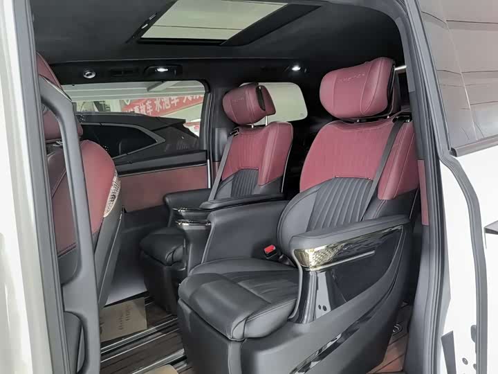 Trumpchi M8 2023 400 T — фото 9