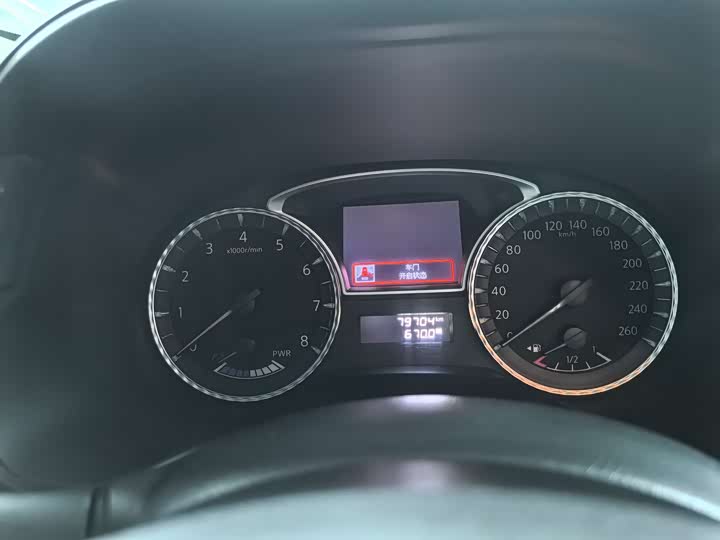Infiniti QX60 2018 2.5 S/C Hybrid 2 WD VI — фото 6