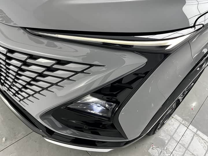 Changan UNI-T 2023 1.5 T Premium — фото 6