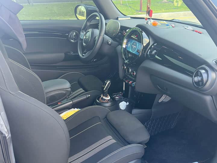 MINI Hatch — фото 18