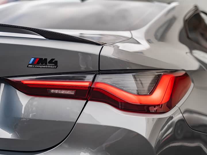 BMW M4 — фото 8