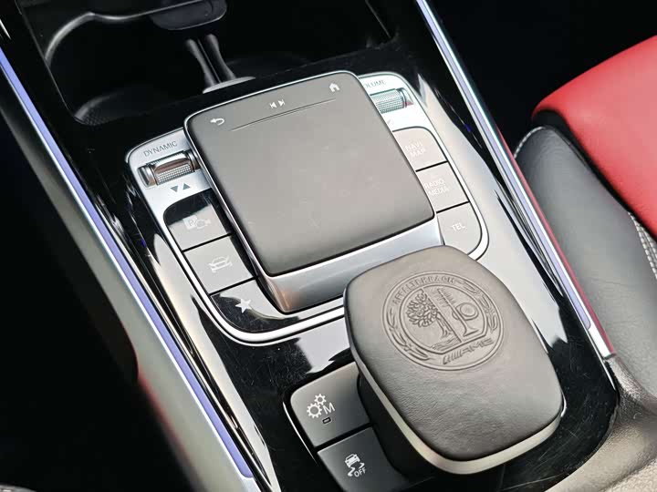 Mercedes-Benz GLB 2021 AMG GLB 35 4 MATIC — фото 30