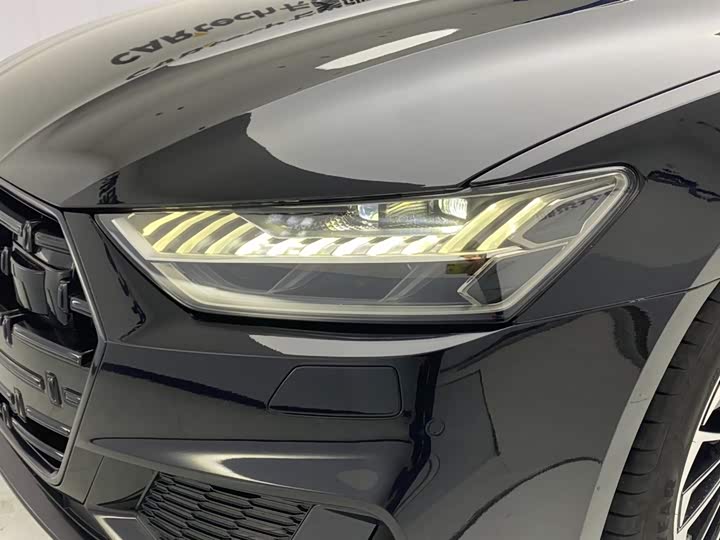 Audi A7L 2024 45 TFSI Luxury — фото 9