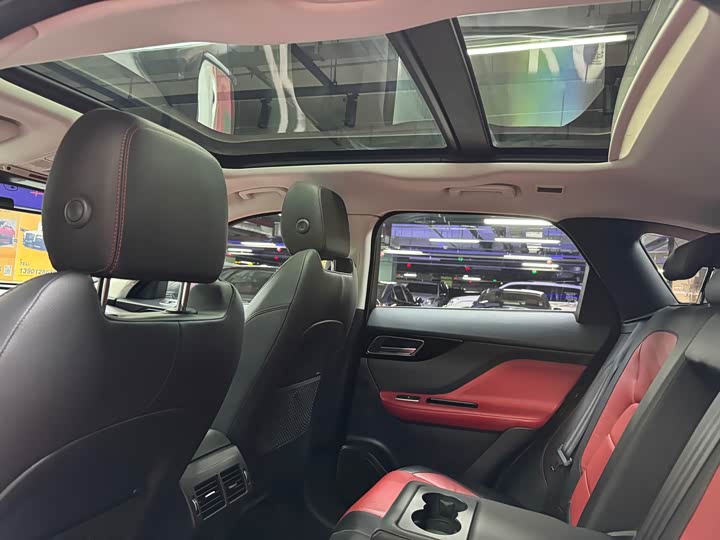 Jaguar F-PACE 2016 2.0 T 2 WDR-Sport — фото 43
