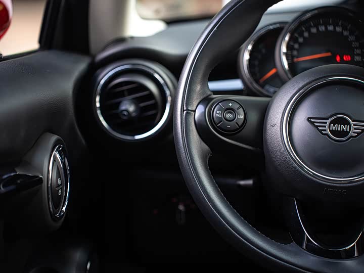 MINI Hatch — фото 16