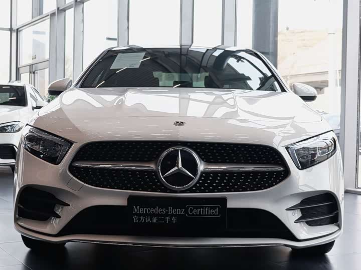 Mercedes-Benz A-Class 2022 A 200 L — фото 17