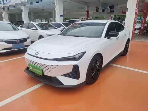 Changan UNI-V 2024 1.5 T — фото 26