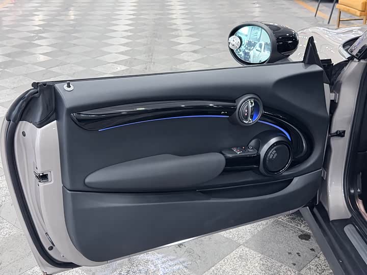 MINI Hatch — фото 10