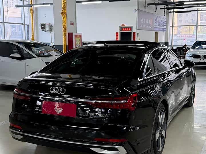 Audi A6L 2023 45 TFSI — фото 9