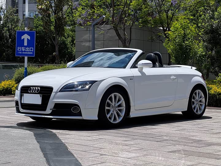 Audi TT 2013 TT Roadster 45 TFSI — фото 5