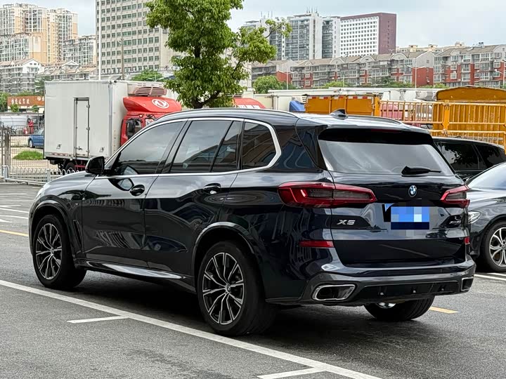 BMW X5 2020 x Drive 30i M — фото 7