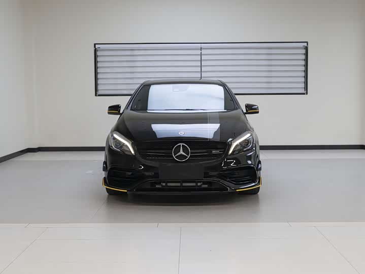 Mercedes-Benz A-Class 2017 AMG A 45 4 MATIC — фото 2