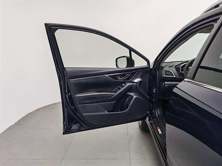 Subaru XV 2020 2.0i Eye Sight — фото 8
