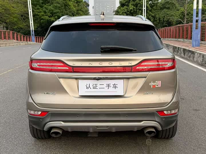 Lincoln MKC 2019 2.0 T 2 WD V — фото 5