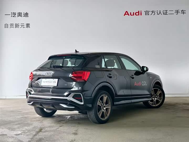 Audi Q2L 2024 35 TFSI — фото 3