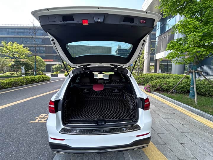 Mercedes-Benz GLC 260 4MATIC динамик — фото 14