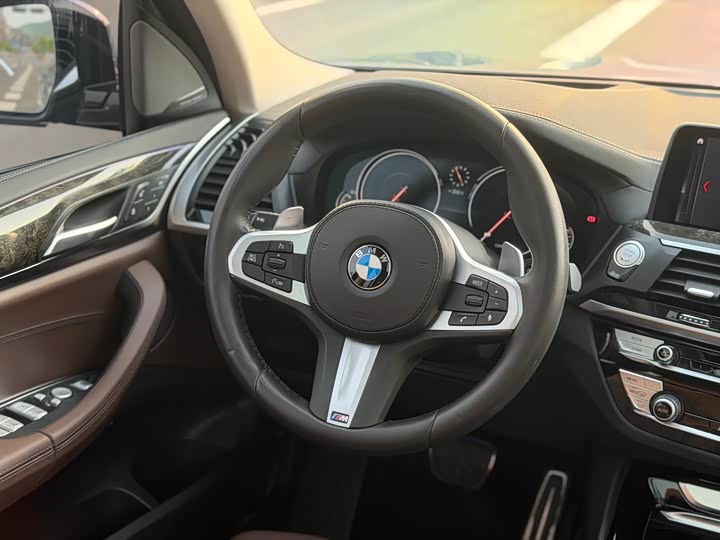 BMW X3 2018 x Drive 30i Leading M V — фото 13