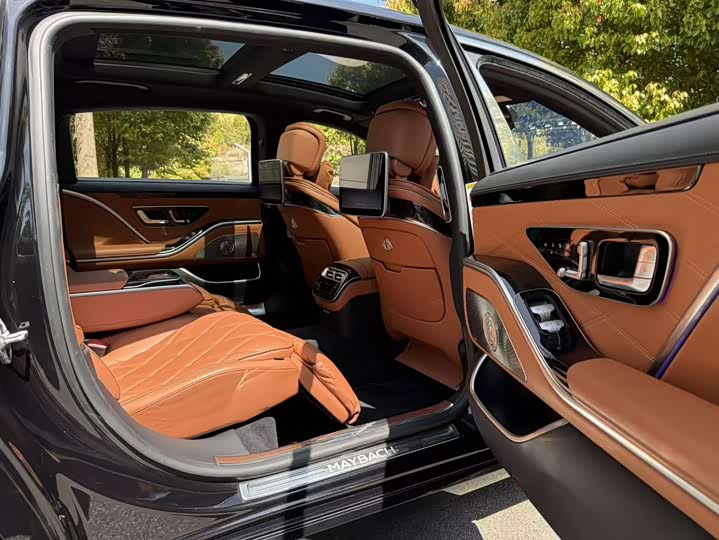 Maybach S-Class 2023 S 480 4 MATIC — фото 17