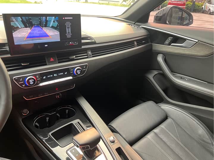 Audi A4L 2023 40 TFSI — фото 15