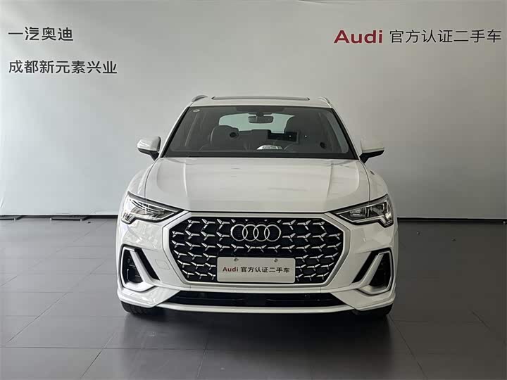 Audi Q3 2024 35 TFSI — фото 2