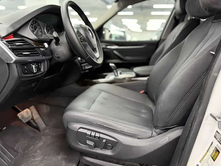 BMW X5 2014 x Drive 35i Luxury — фото 5