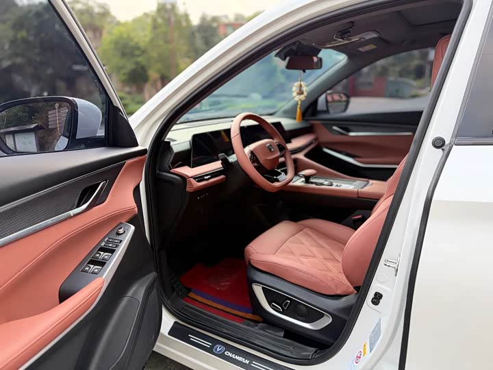 Changan CS75 PLUS 2023 2.0 T ATPremium — фото 4