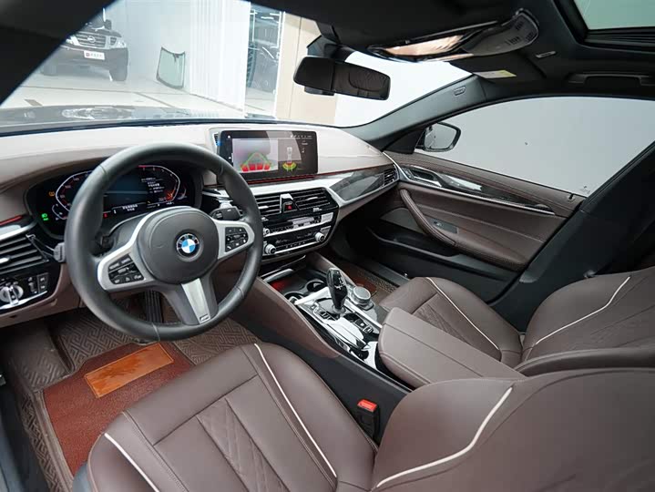 BMW 5-Series 2022 525 Li M — фото 3