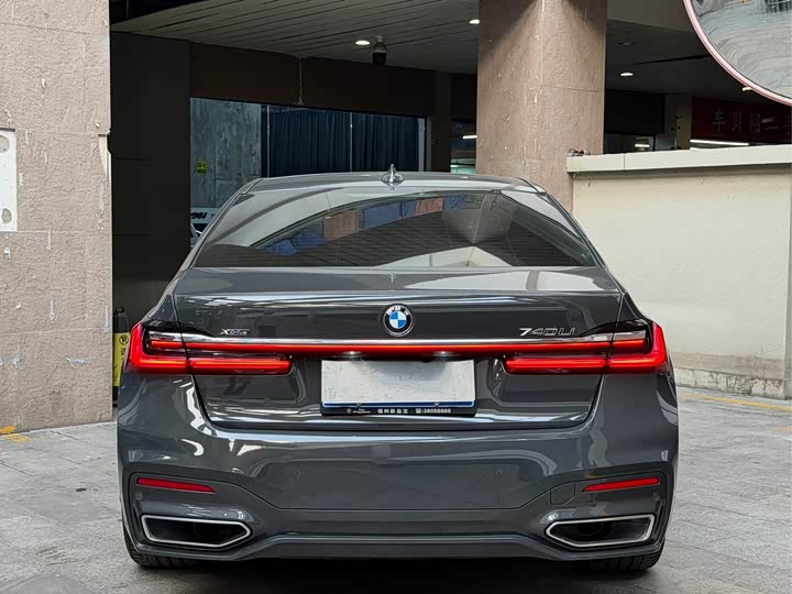 BMW 7-Series 2019 740 Li x Drive M — фото 4