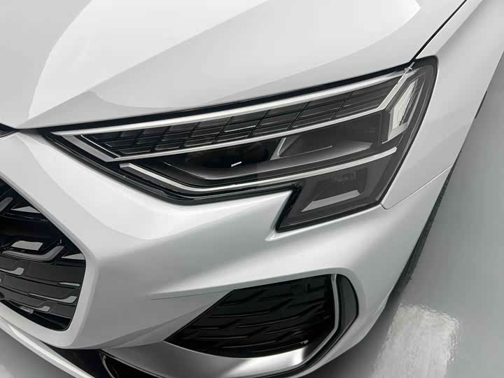 Audi A3 2025 Sportback 35 TFSI — фото 24