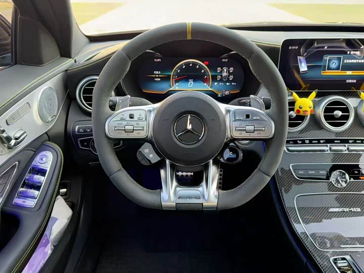 Mercedes-Benz C-Class 2021 AMG C 63 — фото 6