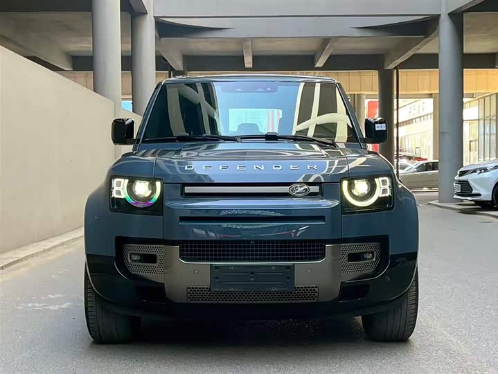 Land Rover Defender — фото 2