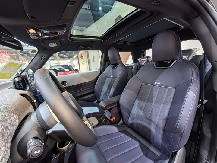 MINI Hatch — фото 14