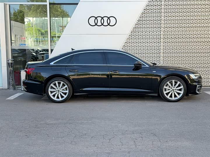 Audi A6L 2023 45 TFSI — фото 3