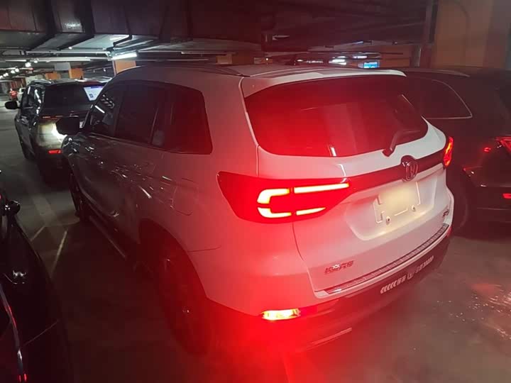 Changan CS75 2024 1.5 T DCTPremium — фото 5