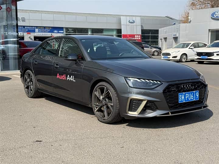 Audi A4L 2024 40 TFSI quattro RS — фото 6