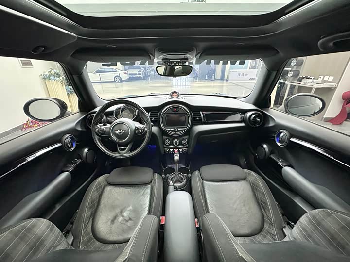 MINI Hatch — фото 10