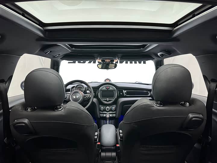 MINI Hatch — фото 16