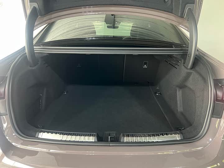 Audi A5L 2026 2.0 T quattro — фото 18
