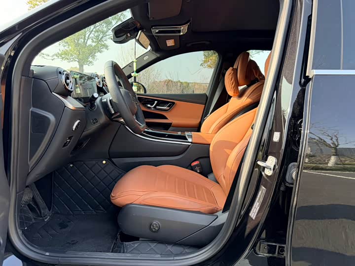Mercedes-Benz GLC 2024 GLC 300 L 4 MATIC 7 — фото 8